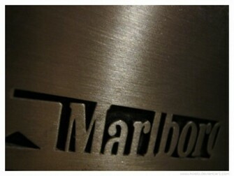 Marlboro Wallpaper By Koelo