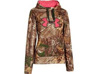 Pin Pink Camo Under Armour Logo