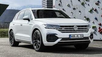 Volkswagen Touareg R Line HD Wallpaper Background Image