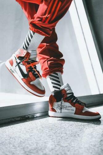 Off White X Air Jordan On Feet Image Hypebeast