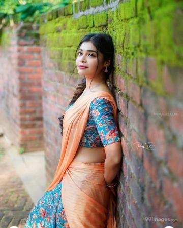 Dharsha Gupta Beautiful HD Photos Mobile Wallpaper