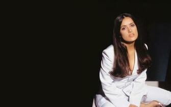 Salma Hayek Hollywood Actress Wallpaper HD