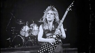 Rhoads Ozzy Osbourne Heavy Metal Randy Guitar Concert Wallpaper