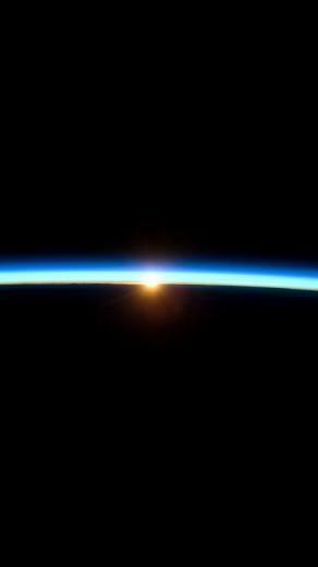 Gpw Nasa Iss021 Sunset Thin Blue Line Of The Atmosphere High