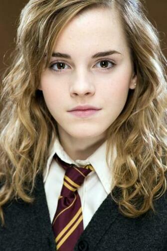 Emma Watson iPhone HD Wallpaper