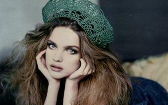 Natalia Vodianova Wallpaper