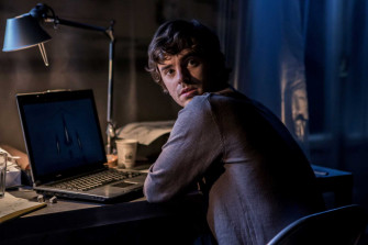 Freddie Highmore Wallpaper