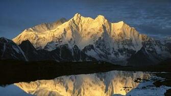 Amazing Mountain Valley High Definition Wallpaper