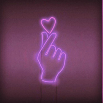 Hand Heart Wallpaper