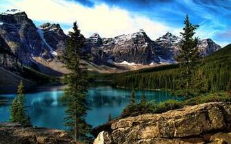 Moraine Lake Desktop Wallpaper