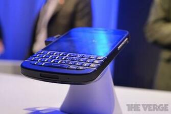 Blackberry Q10 News Photo And Video