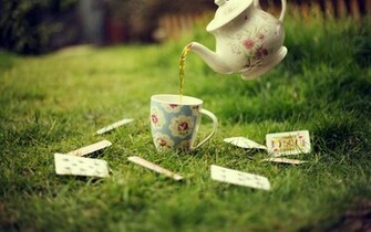 Teapot Wallpaper