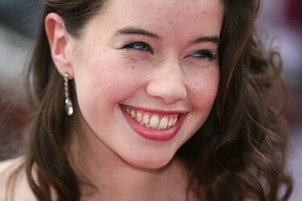 Anna Popplewell Wallpaper Best Pictures