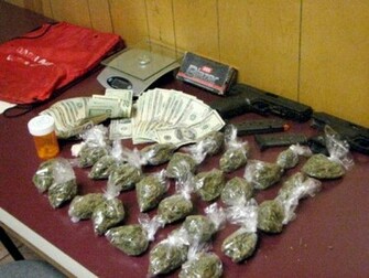 Wallpaper For Android Drugs Guns Live