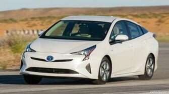 Toyota Prius Two Eco Front Three Quarter HD