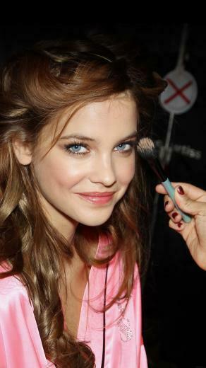 Makeup iPhone Plus Wallpaper Girls