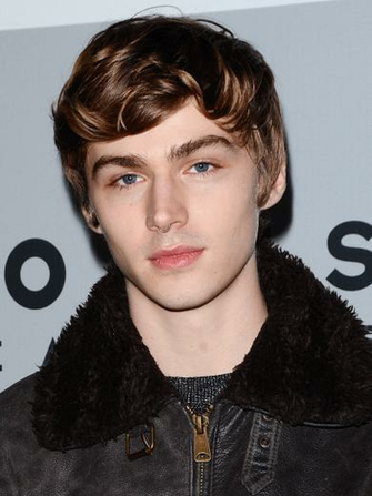 Miles Heizer American Film Actors HD Wallpaper And Photos