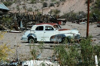 Pin Old Abandoned Cars