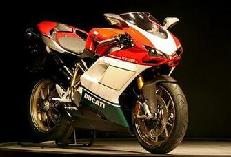 Auto Ducati Flag