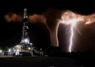 Oil Rig Pictures Image And Photos