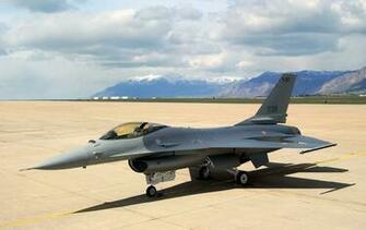 General Dynamics F Wallpaper
