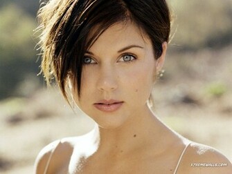 Tiffani Amber Thiessen Wallpaper