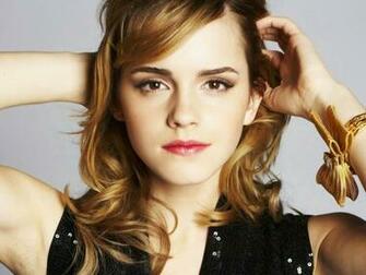 Omg Emma Watson Wallpaper Boomplex Photos Tips