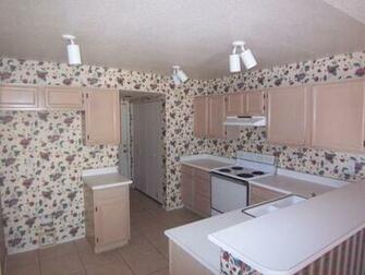 Is Wallpaper Making A Comeback Charisma Homes