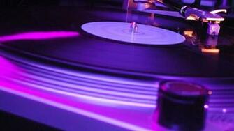 Wallpaper Vinyl Record Player Light Purple Hi Tech Photo On The