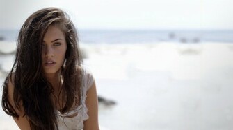 Megan Fox Sexy Look Full HD Wallpaper 1080p