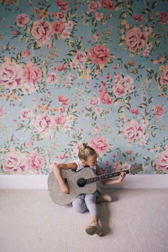 Cutesie Floral Wallpaper And