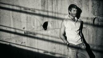 Monochrome Enrique Iglesias HD Wallpaper
